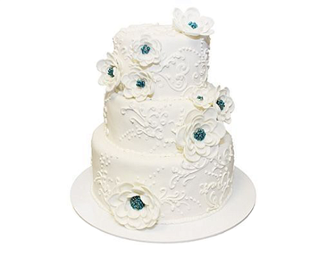 Свадебный торт с белыми цветами M-3134