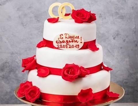Торт свадебный белый с розами М-3211